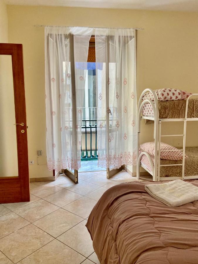 Blessingnarrowstreet95 Apartment Naples Luaran gambar